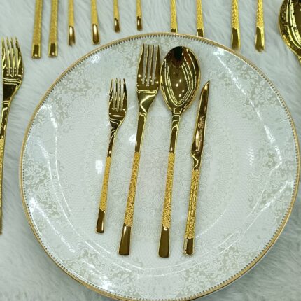 سرویس قاشق چنگال یونیک اصل آلمان 24 نفره 120 پارچه مدل سنگی طلایی