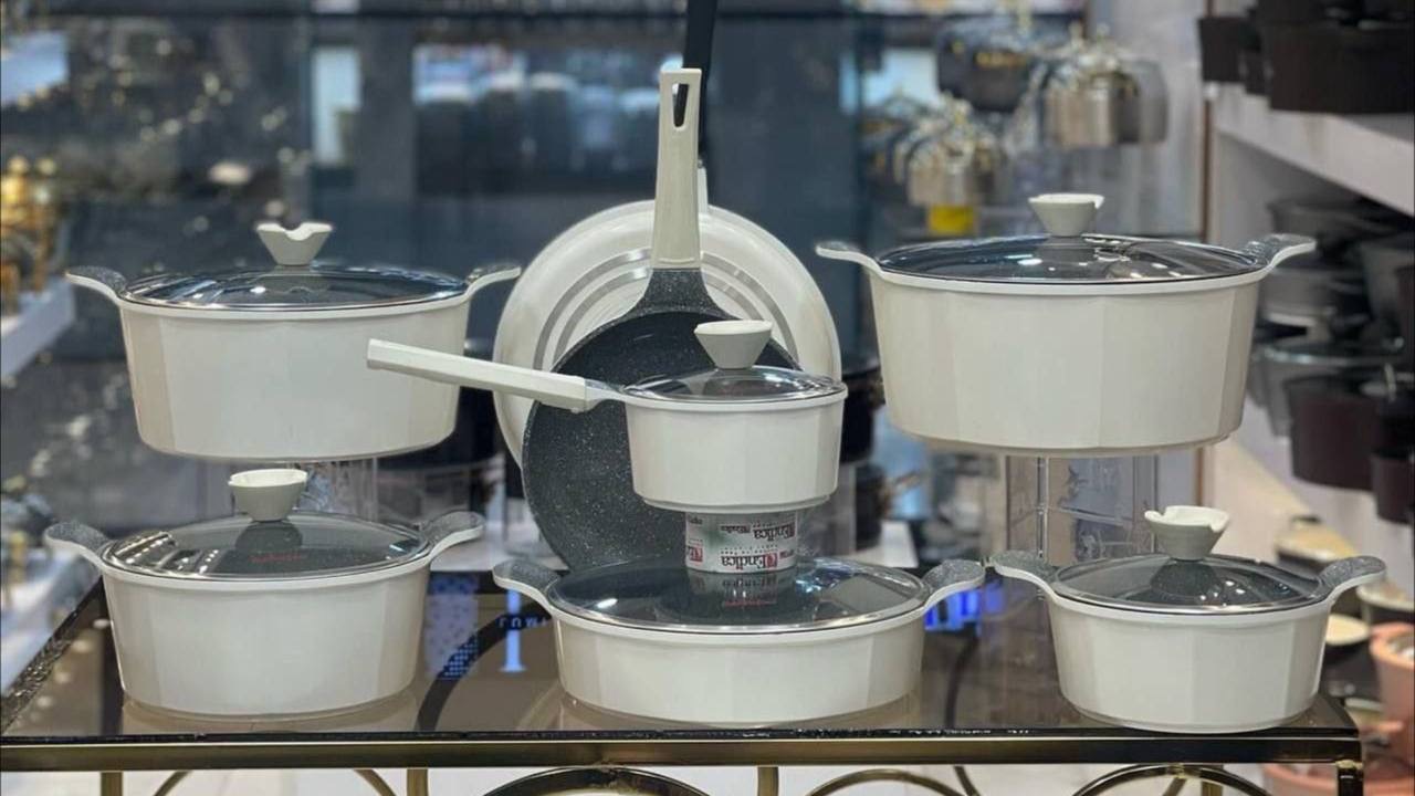 سرویس قابلمه گرانیت، چدن یا تفلون؟ ۷ نکته مخفی که فروشندهها به شما نمیگن! 4 سرویس قابلمه گرانیت، چدن یا تفلون؟